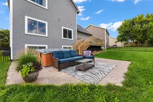 133 N Summerfield Dr, Valparaiso, IN 46385 - Photo 29