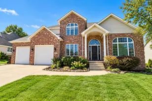 249 Moncrief Dr, Valparaiso, IN 46385 - Photo 1