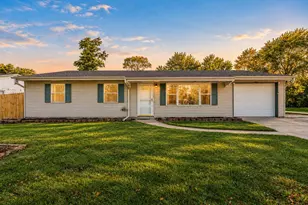 724 Capitol Rd, Valparaiso, IN 46385 - Photo 1