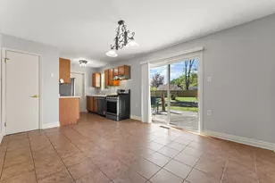 724 Capitol Rd, Valparaiso, IN 46385 - Photo 9
