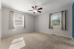 724 Capitol Rd, Valparaiso, IN 46385 - Photo 19