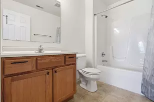 4401 W 73rd Ct, Merrillville, IN 46410 - Photo 19