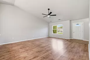 4401 W 73rd Ct, Merrillville, IN 46410 - Photo 5
