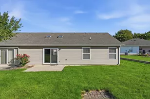 4401 W 73rd Ct, Merrillville, IN 46410 - Photo 21