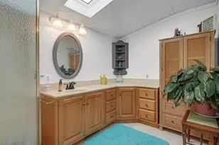 3023 Edgewood St, Portage, IN 46368 - Photo 9