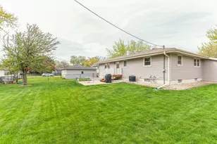 2629 Tulip Tree Ln, Dyer, IN 46311 - Photo 31