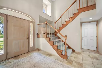 437 Forestwood Drive, Valparaiso, IN 46385 - Photo 7