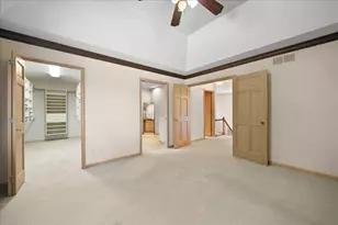 437 Forestwood Dr, Valparaiso, IN 46385 - Photo 27