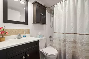 206 E Manor Dr, Griffith, IN 46319 - Photo 13