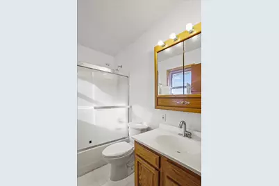 8404 Ellsworth Place, Merrillville, IN 46410 - Photo 19