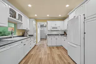 9324 4th St, Highland, IN 46322 - Photo 15