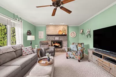 9324 4th Street, Highland, IN 46322 - Photo 7