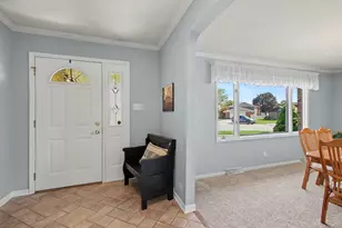 9324 4th St, Highland, IN 46322 - Photo 5