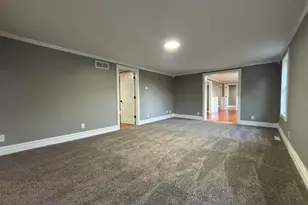 362 W Division Rd, Valparaiso, IN 46385 - Photo 13