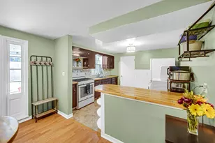 106 Graceland Dr, La Porte, IN 46350 - Photo 11