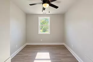 1407 E Elm St, Griffith, IN 46319 - Photo 15