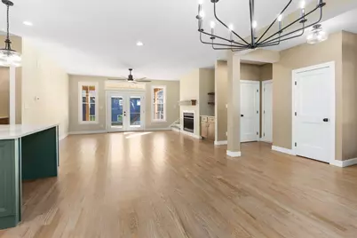 7845 W 77th Avenue, Schererville, IN 46375 - Photo 11