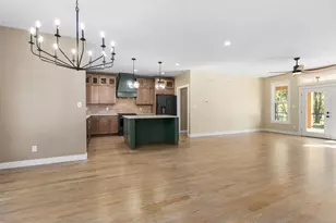 7845 W 77th Ave, Schererville, IN 46375 - Photo 9