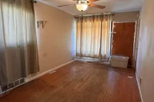 2272 Pierce St, Gary, IN 46407 - Photo 3