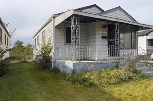 2272 Pierce St, Gary, IN 46407 - Photo 17