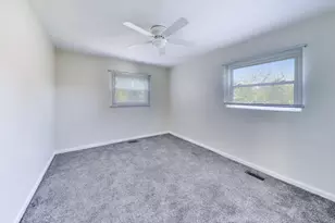 3213 North Dr, Highland, IN 46322 - Photo 15