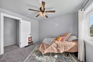 414 E Fairview Ave, South Bend, IN 46614 - Photo 13