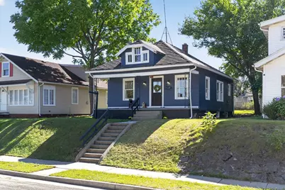 414 E Fairview Avenue, South Bend, IN 46614 - Photo 1