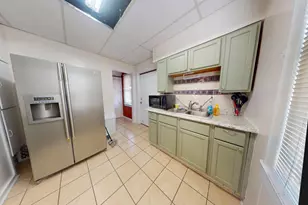 1015 W 148th St, East Chicago, IN 46312 - Photo 13