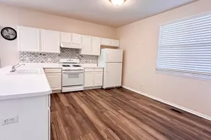 1030 Poppyfield Pl, Schererville, IN 46375 - Photo 11
