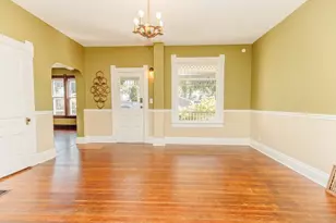 105 N Illinois St, Wanatah, IN 46390 - Photo 7