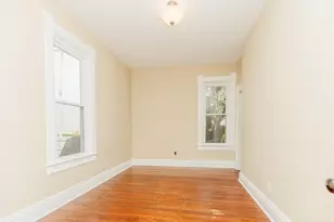 105 N Illinois St, Wanatah, IN 46390 - Photo 5
