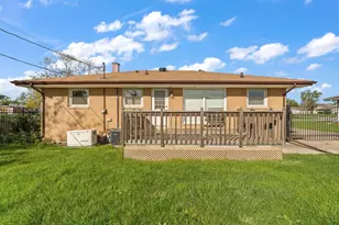 6001 Rutledge Ct, Merrillville, IN 46410 - Photo 5