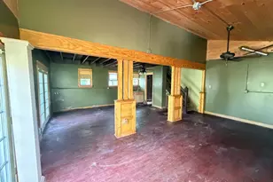403 E North St, Crown Point, IN 46307 - Photo 5