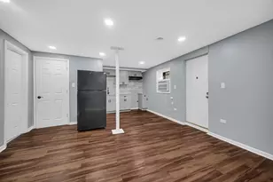 4011 Euclid Ave, East Chicago, IN 46312 - Photo 23