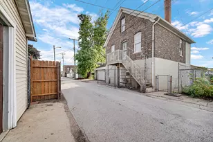 4011 Euclid Ave, East Chicago, IN 46312 - Photo 29
