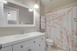 1344 Camellia Dr, Munster, IN 46321 - Photo 5