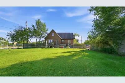 610 E Talmer Avenue, North Judson, IN 46366 - Photo 29