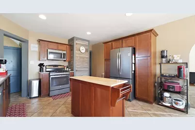610 E Talmer Avenue, North Judson, IN 46366 - Photo 11
