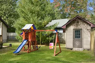 140 S Oxford Ave, Beverly Shores, IN 46301 - Photo 35