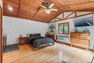140 S Oxford Ave, Beverly Shores, IN 46301 - Photo 23