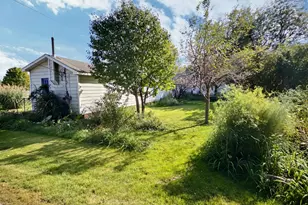 312 E Washington St, Kentland, IN 47951 - Photo 7