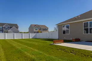 6614 Thoreau Dr, Portage, IN 46368 - Photo 41