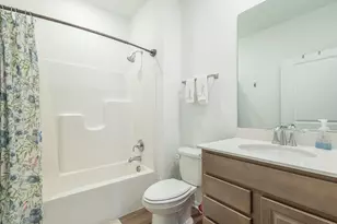 6614 Thoreau Dr, Portage, IN 46368 - Photo 25