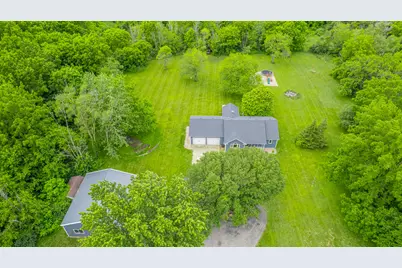 10852 N 100 E, Wheatfield, IN 46392 - Photo 3