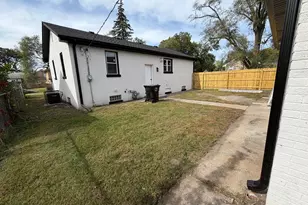 4401 Washington St, Gary, IN 46408 - Photo 3