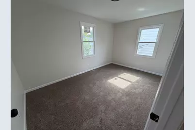 4401 Washington Street, Gary, IN 46408 - Photo 11