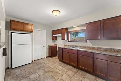 6679 Pennsylvania Street, Merrillville, IN 46410 - Photo 5