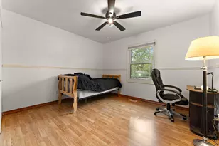 806 N Wheeler St, Griffith, IN 46319 - Photo 17