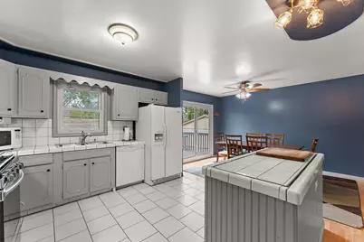 806 N Wheeler Street, Griffith, IN 46319 - Photo 11