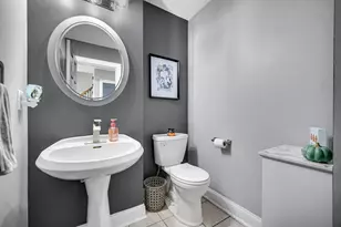 1517 Knighthood Dr, Dyer, IN 46311 - Photo 17